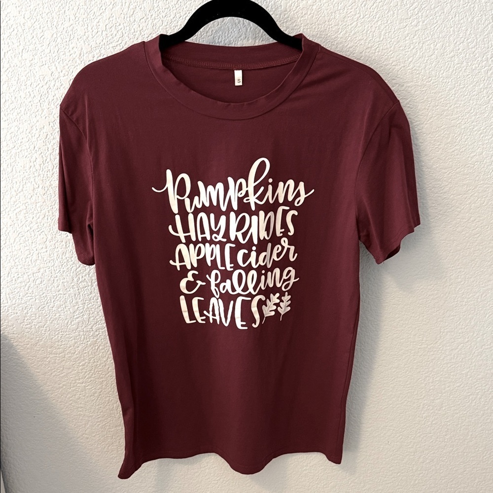 Novelty Fall Women's Burgundy Graphic Tee